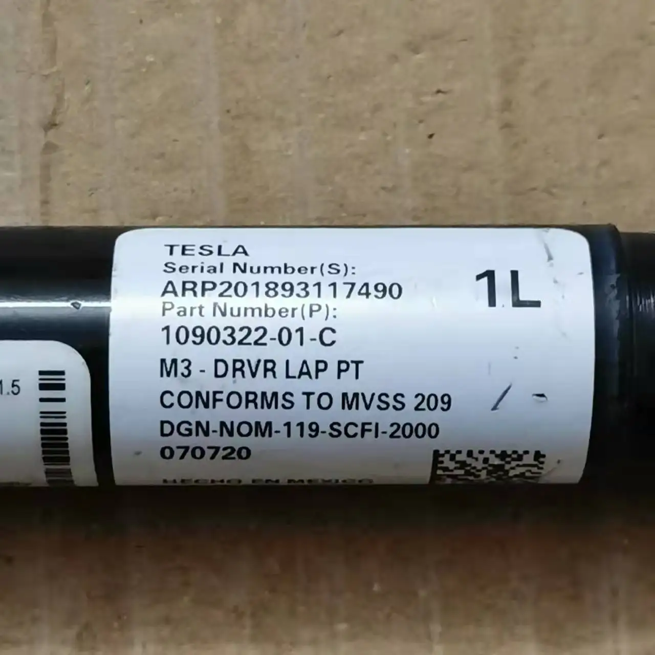 Подходит для Tesla model 3 2021 аксессуары 1090322-01-C 1090324-01-C фиксатор ремня