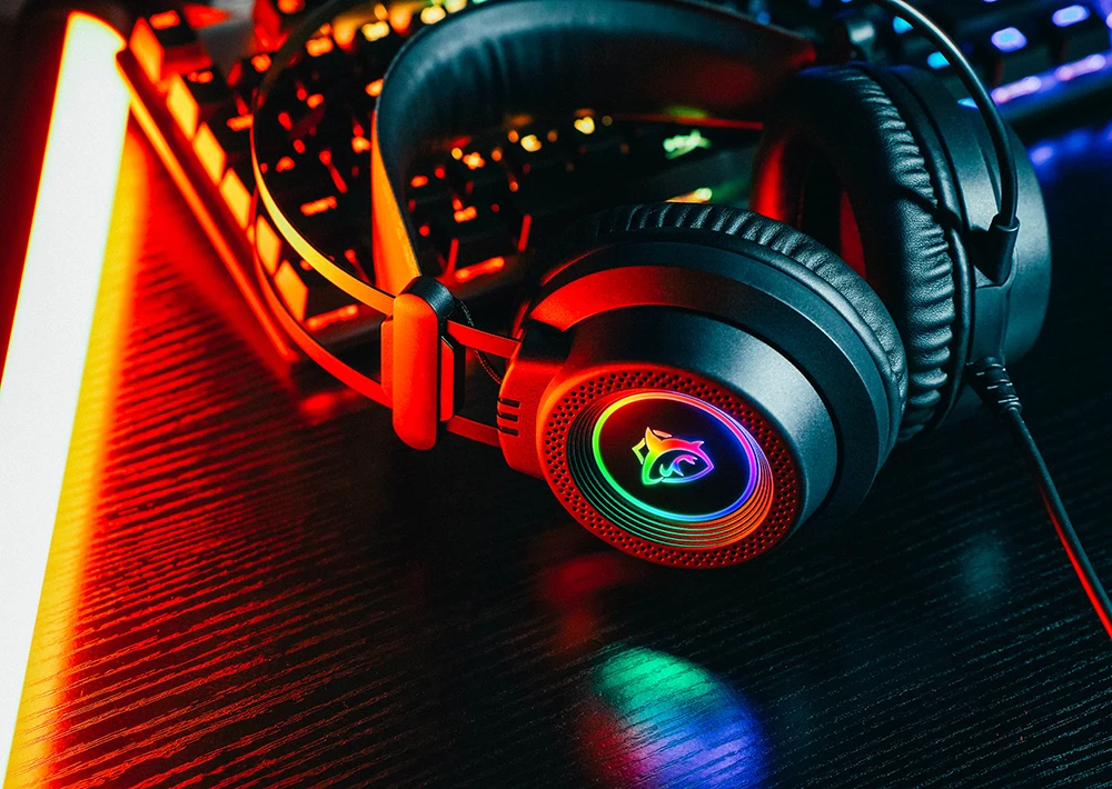 3.5mm Plug Wired Gaming Headphone with Mic for Gaming, Stereo Sound Virtual Wired Headsets