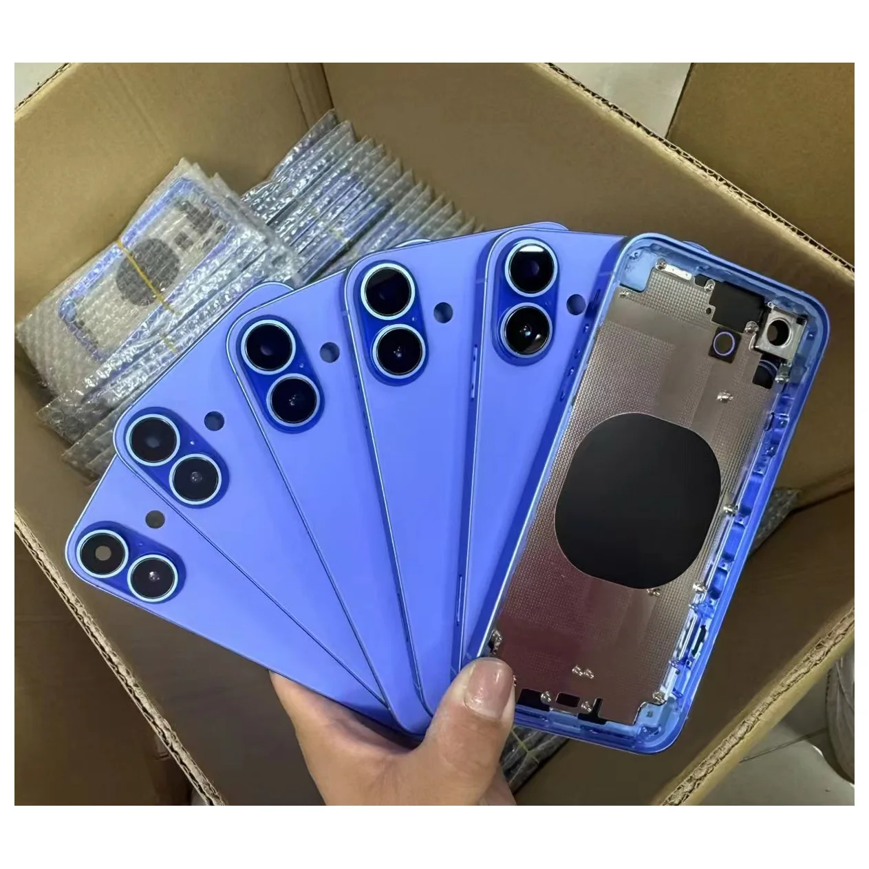 Iphone 11 to Iphone 16 Back Housing Conversion - Battery & Glass