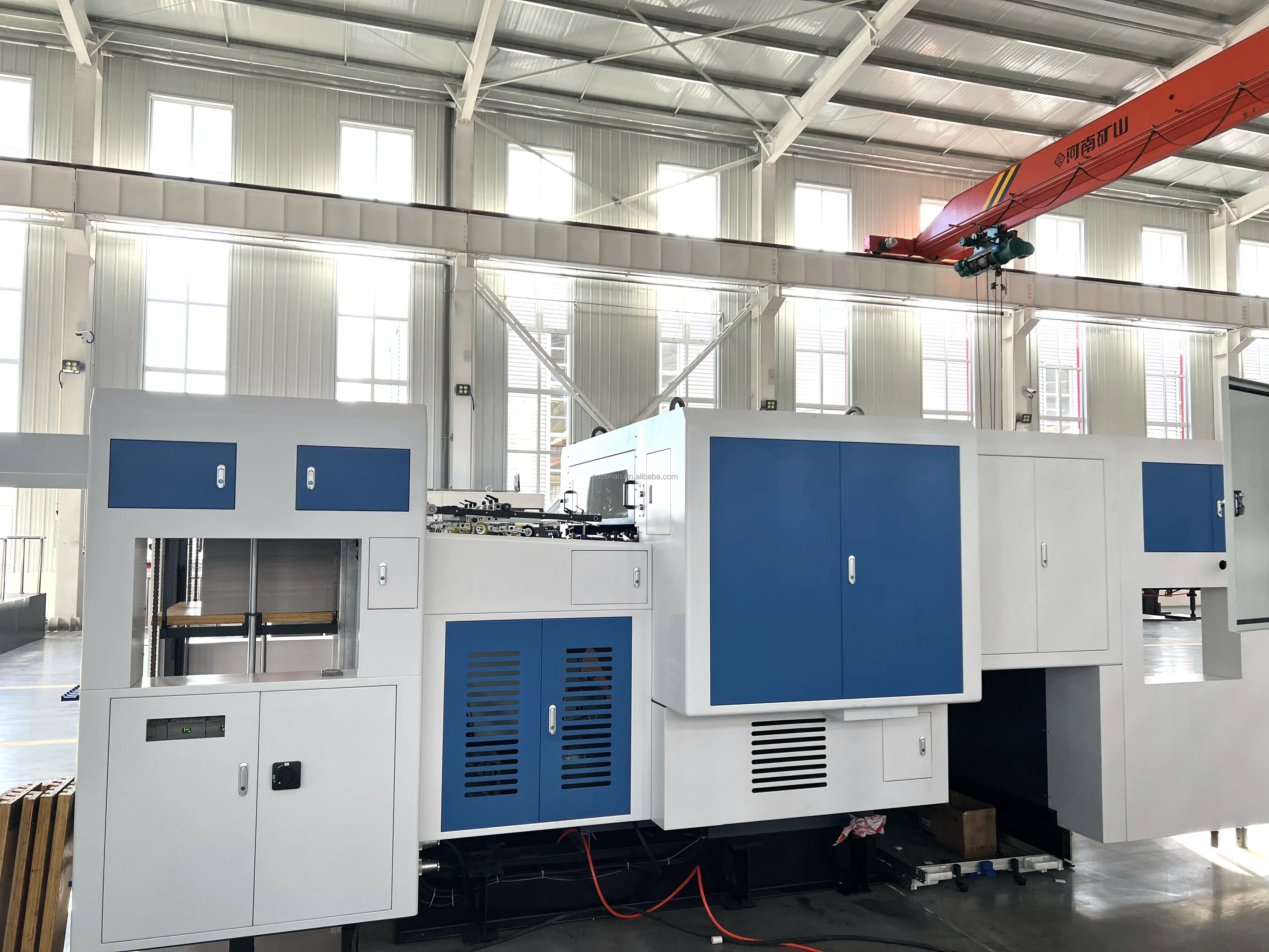 SWAN MY-800H Automatic Die Cutting and Creasing Machine