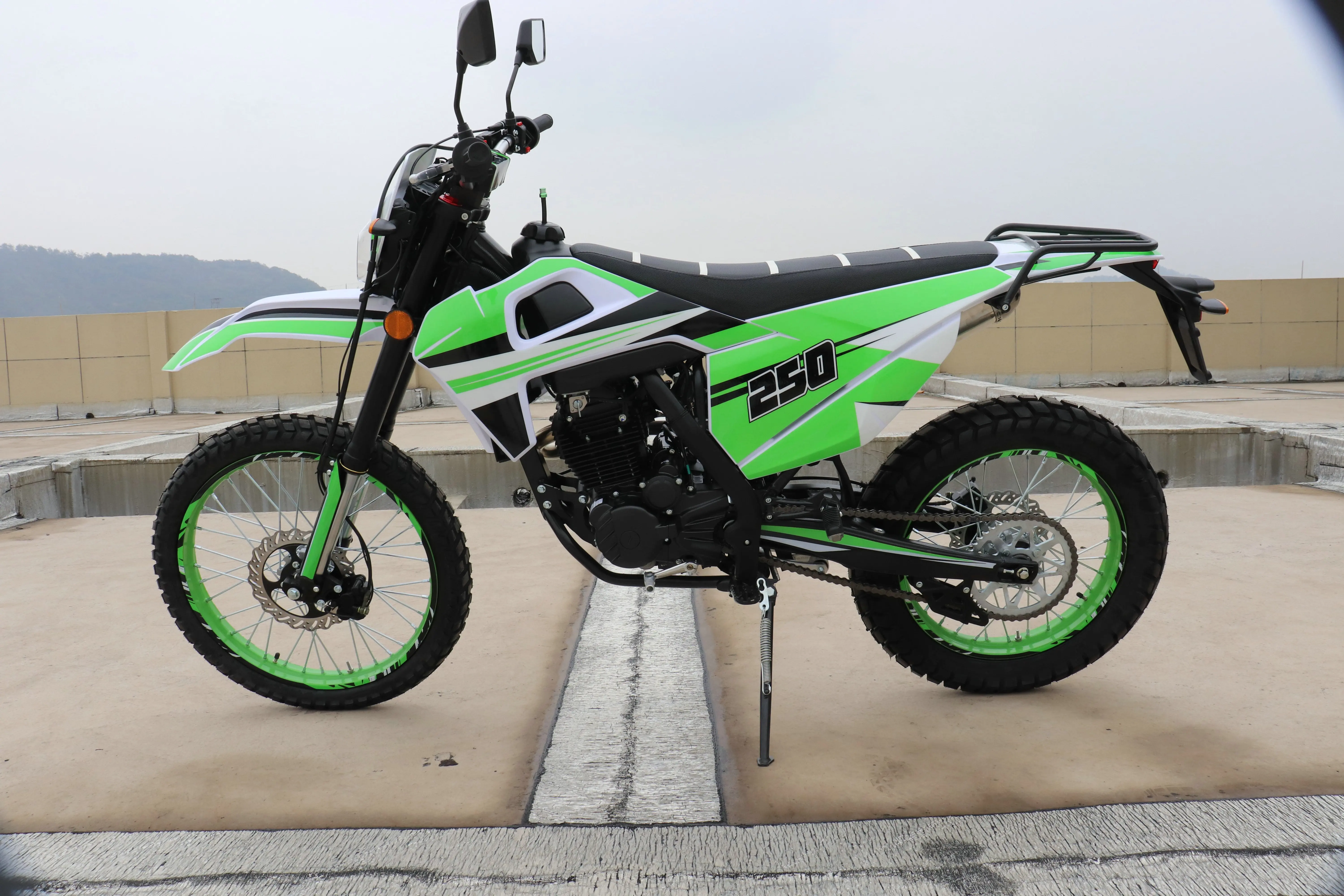 MRZ Factory 250cc Enduro Motorcycle - High Performance Dirt Bike