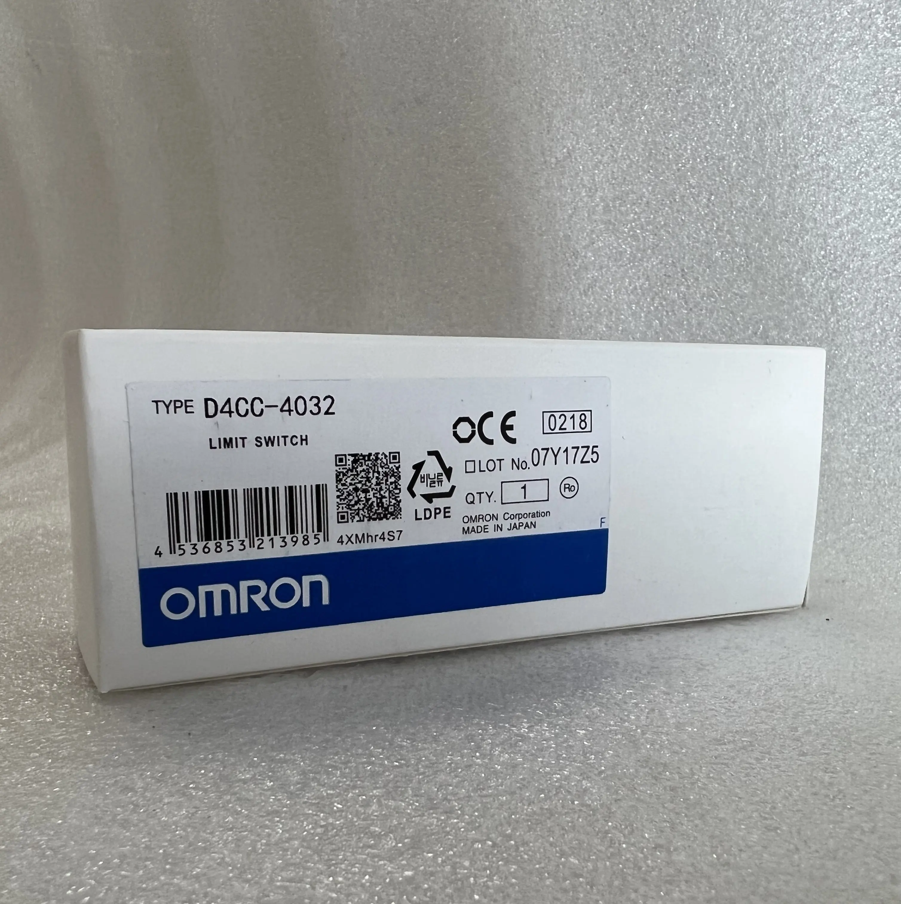 Omron Limit Switch D4CC-4032