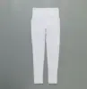 Pantalones blancos