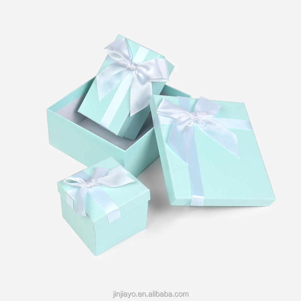 Luxe tactiele verpakkingdozen voor ondergoed met sponsvoering, gecoat papier, goudfolie, hotstamping en reliëf, verdwijnend ontwerp, op maat gemaakte afmetingen