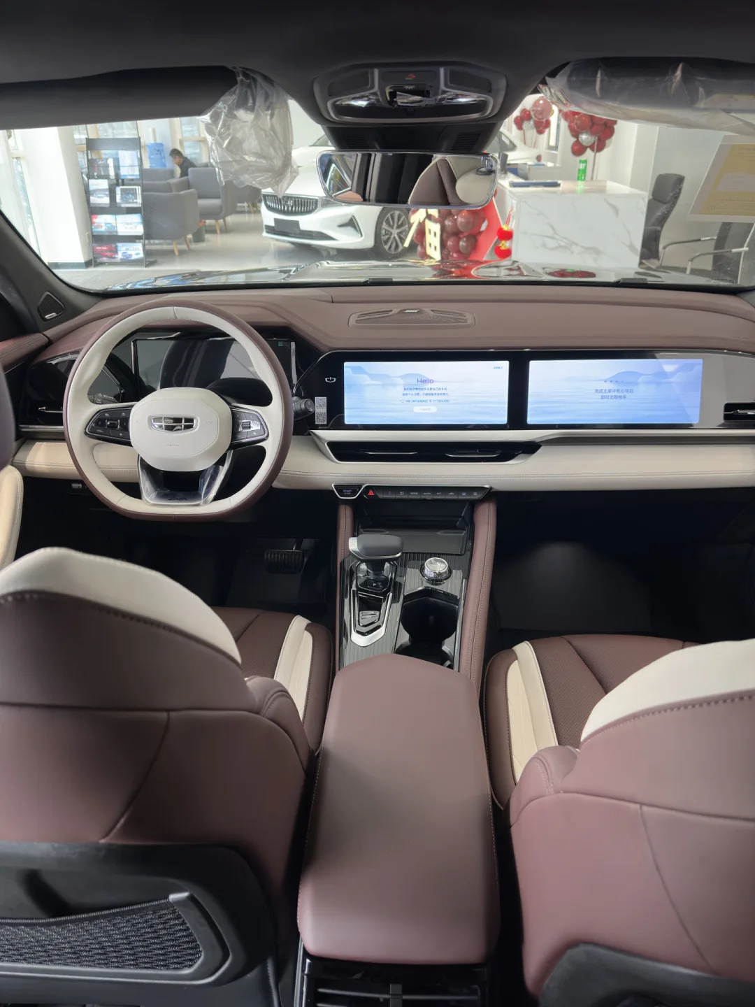 Automatic Geely Manjaro Xing Yue L Chinese Car 2.0TD AWD 5 Seater