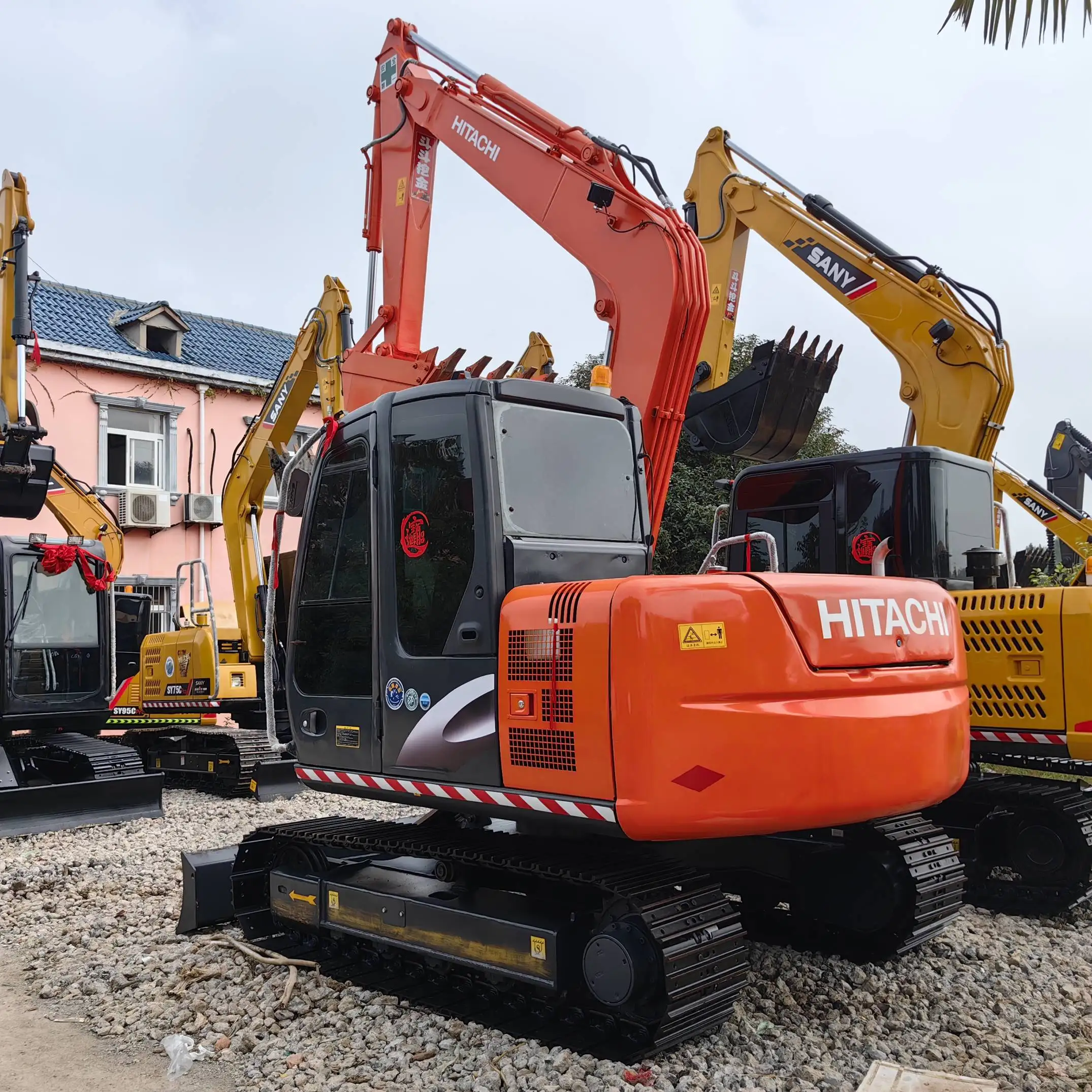High Quality Hitachi Zx70 7 Ton Used Mini Excavator Japan Spec