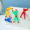 30 hombres araña trepadores de pared