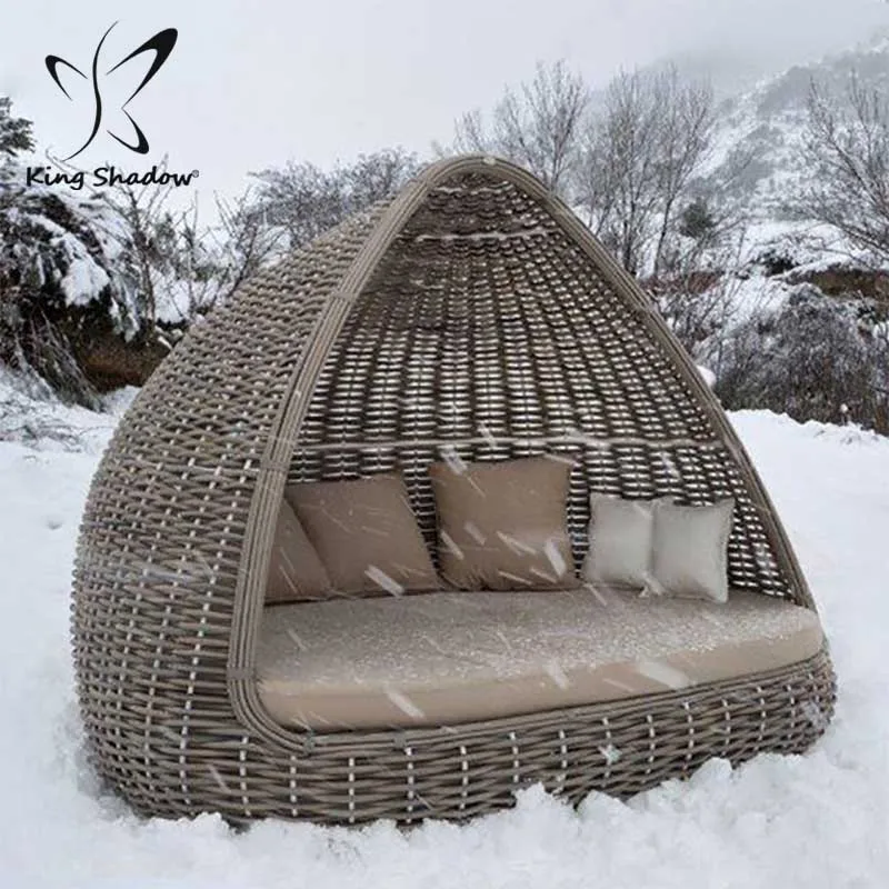 Outdoor Wicker Furniture Outdoor Sunbed with Outdoor Daybed Canopy Sun Lounger Plastic Garden Sofas Modern Hammocks 1pcs