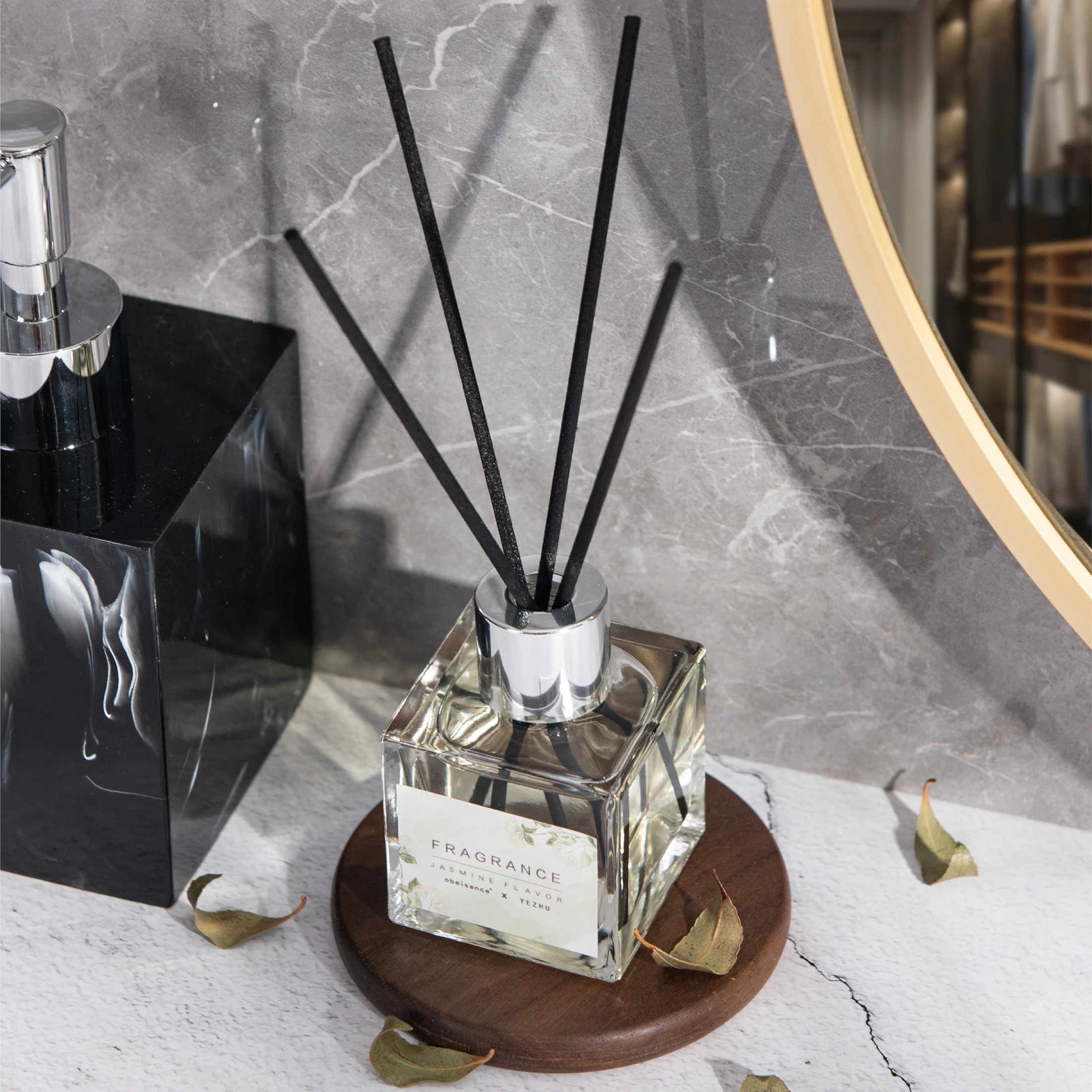 Home Fragrance Private Label 50ml Square Glass Bottle Luxury Essential Oil Aroma Reed Diffuser With Rattan Sticks