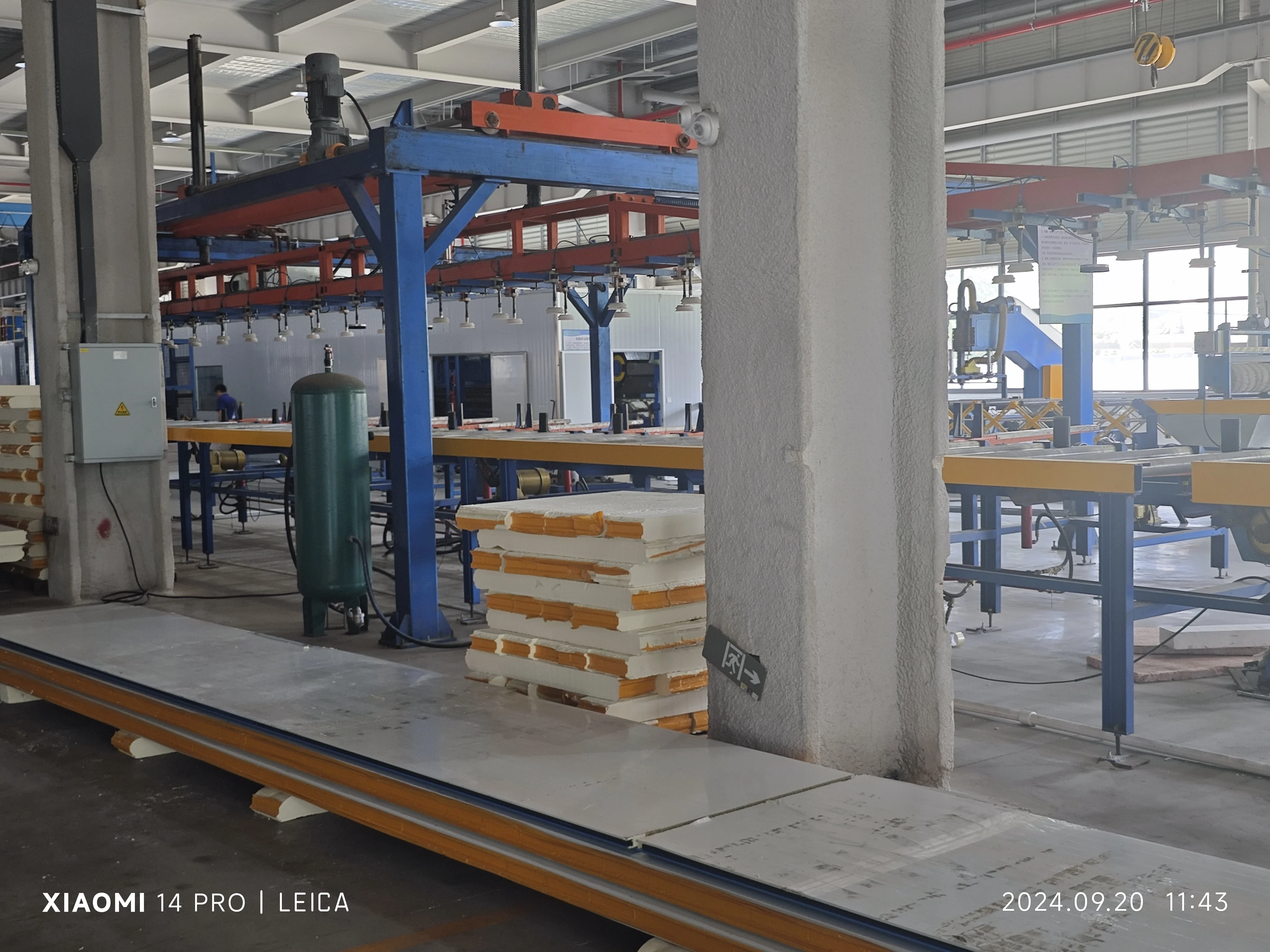 Lightweight Fire-Resistant Thermocol Insulation EPS Foam Board Roof Panel Sandwich Panels