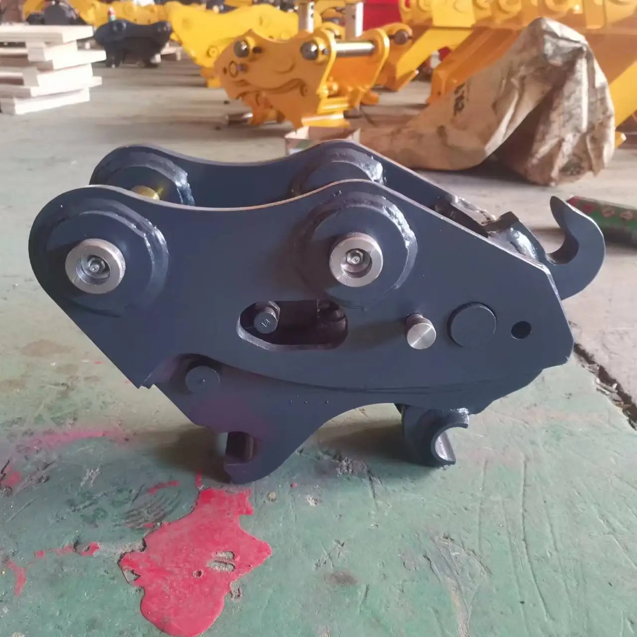 Mini 1 Tons Excavator Attachments DHG-Mini Model Hydraulic Quick Hitch