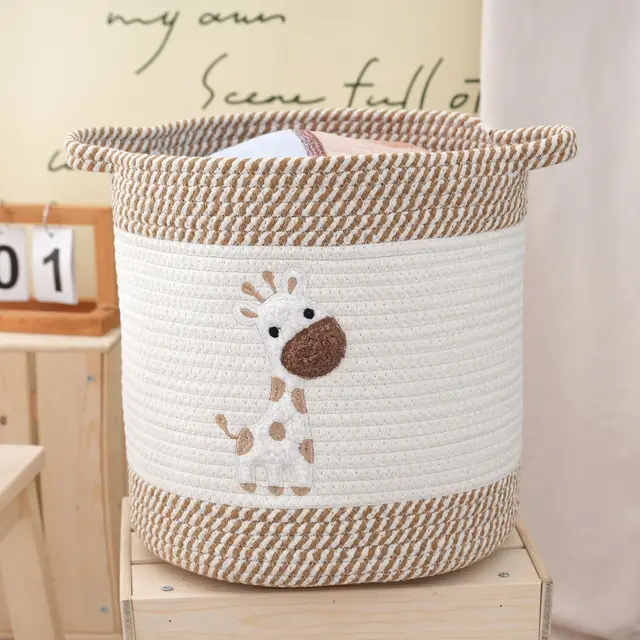 Cartoon Giraffe Handle Storage Basket Modern Fabric Home Clothes Organizer Stylish Dormitory Bedroom Design for Dirty Clothes