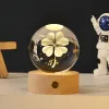 Scatola di ricarica con interruttore touch a forma di quadrifoglio e luce calda
