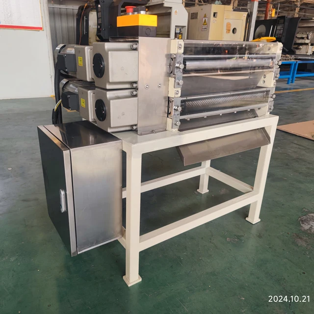 Dry Tea Leaf Vine Leaves Cutting Machine Commercial Herb Leaves Shredder Machine 3