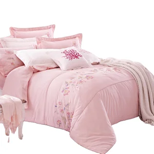 Luxury Bedding European Style Bedspreads Microfiber Embroidered Bed Comforter Set