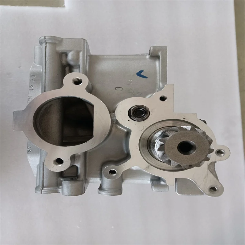 Suzuki G16a G16b Engine Cylinder Head - 11110-57802