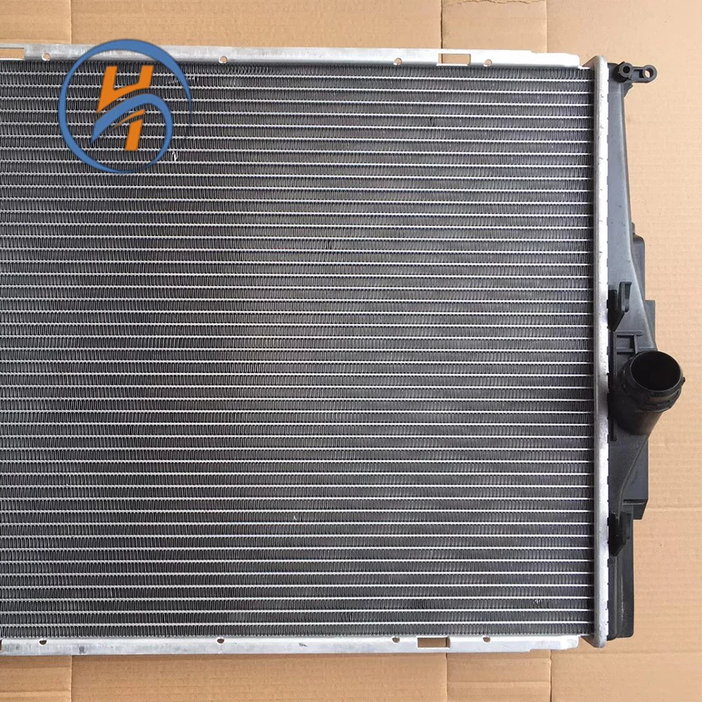 Auto Cooling System Car Engine Coolant Aluminum Radiator 17117559273 for BMW E87 E90 E84 X1 Z4