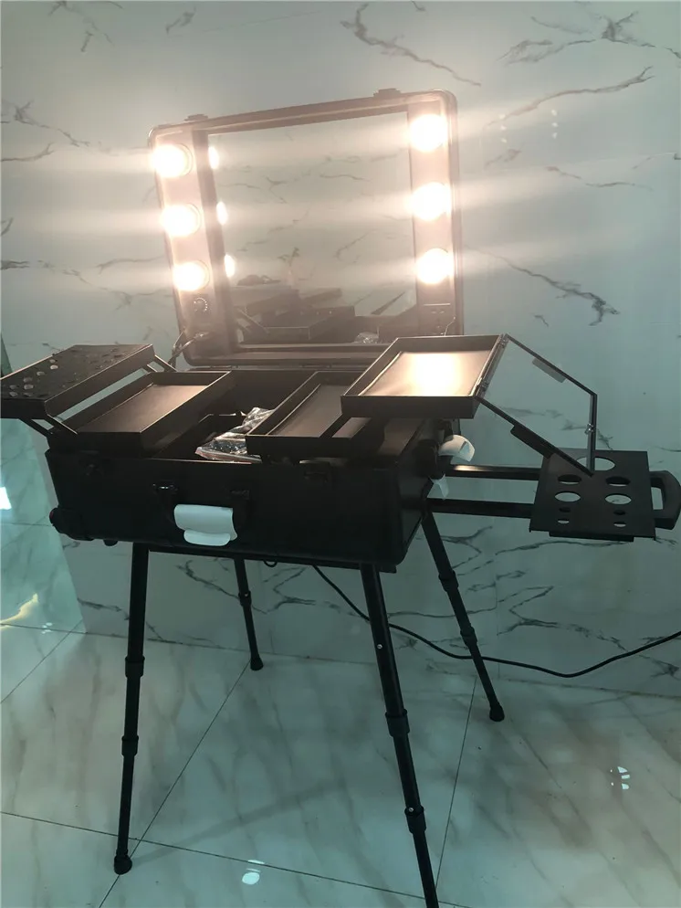bulb makeup case (1).jpg