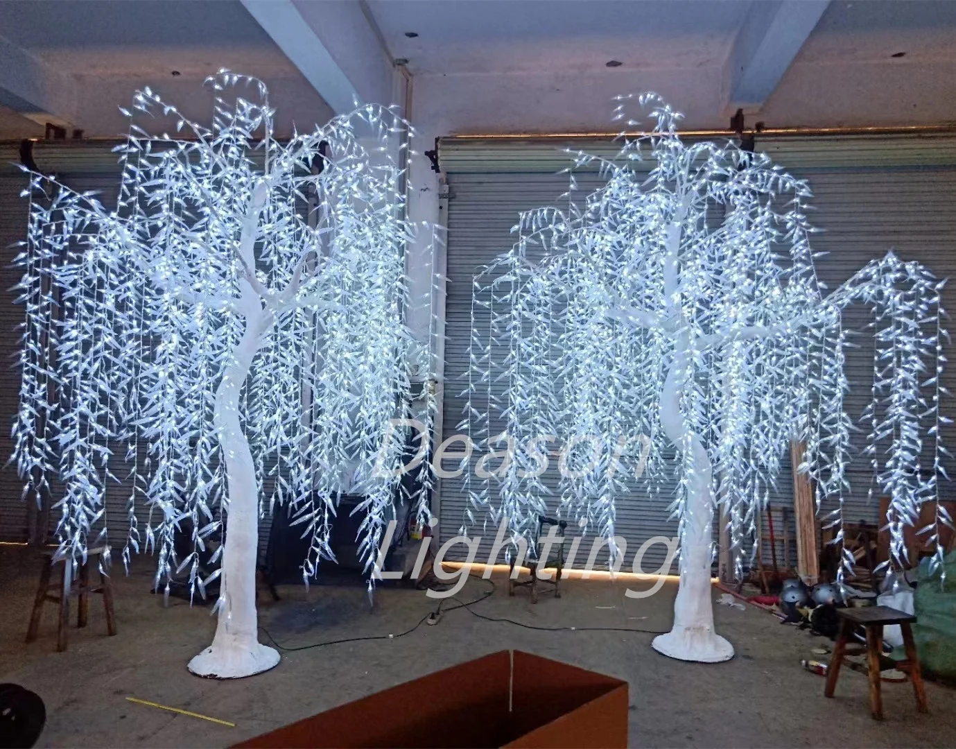 Light up Willow Tree