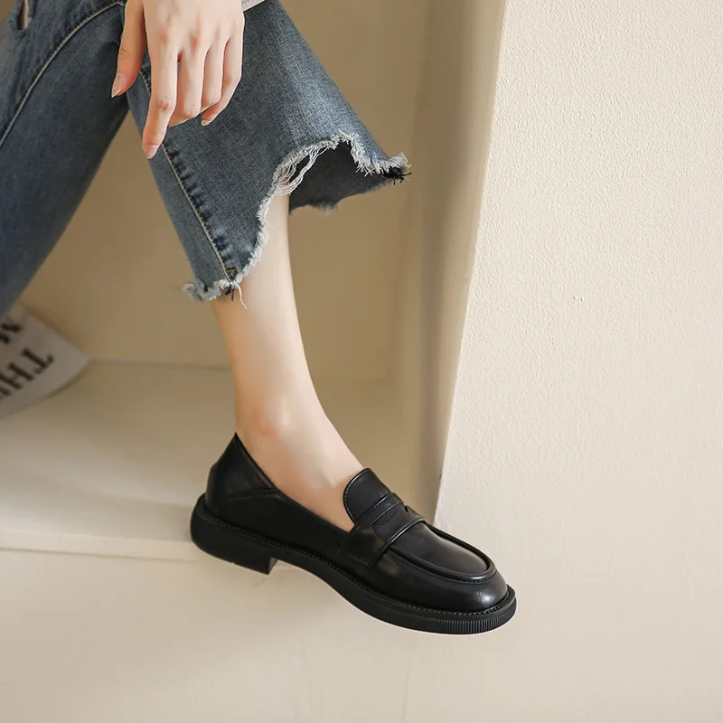 Thick Sole Comfortable Black Microfiber Leather Shoes
