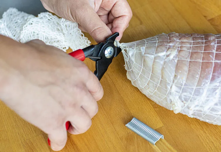 Manual Sausage Clipper Plier With Black Surface For Closure Fibrous