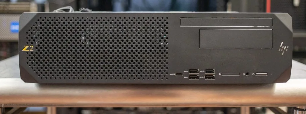 ベアボーン状態のHP Z2 SFF G9 Workstation HP Z2 SFF G9 Workstation インテル® Core™ i5-14500