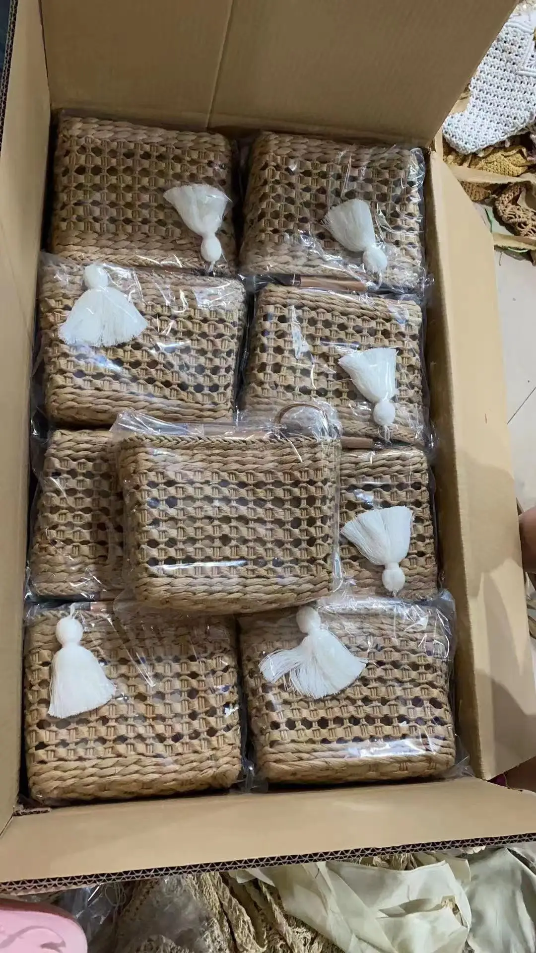 Sy New Fashion Summer Beach Embroidery Moroccan Straw Tote Bag