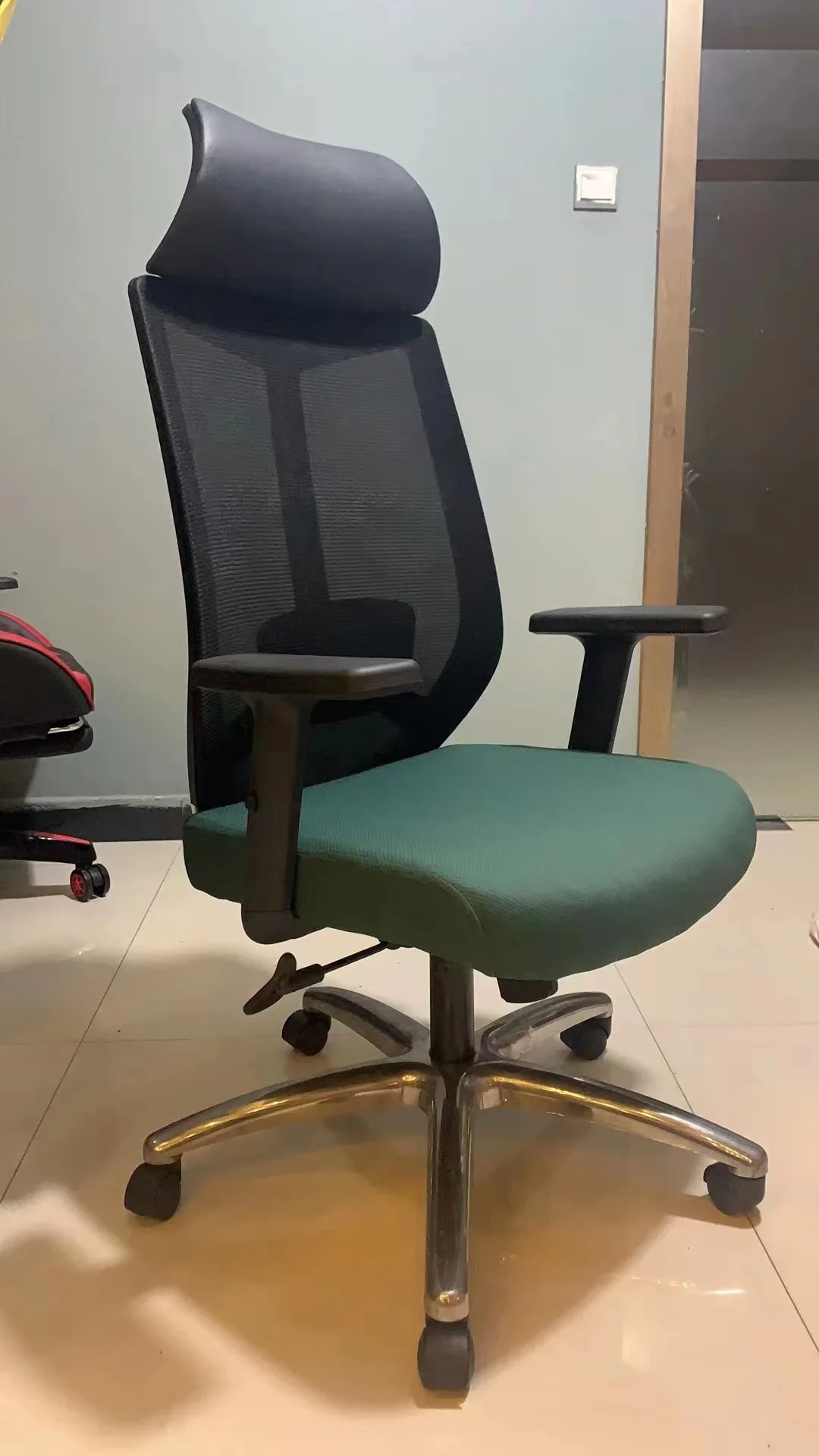 Executive Factory Price Furniture Design Computer Mesh Ergonomic Office  Chair Chairs