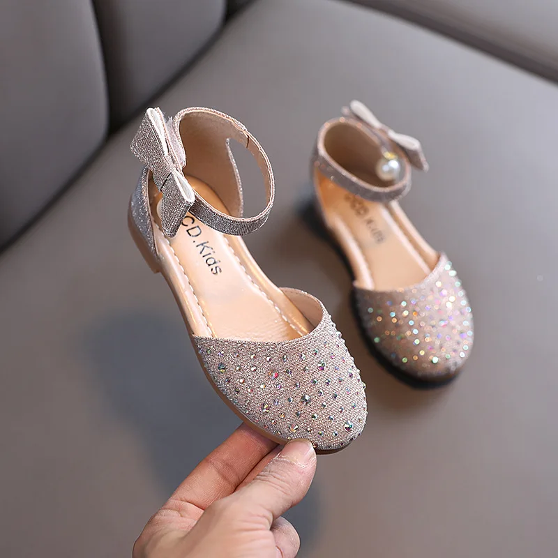 New Spring and Summer New Trendy Kids Sandals Pearl Rhinestone Shoes Fashion Girls Bow Kont Princess Shoes Children