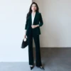 Completo verde scuro a maniche lunghe + pantaloni a zampa