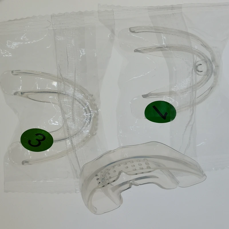 mouth guard 05.jpg