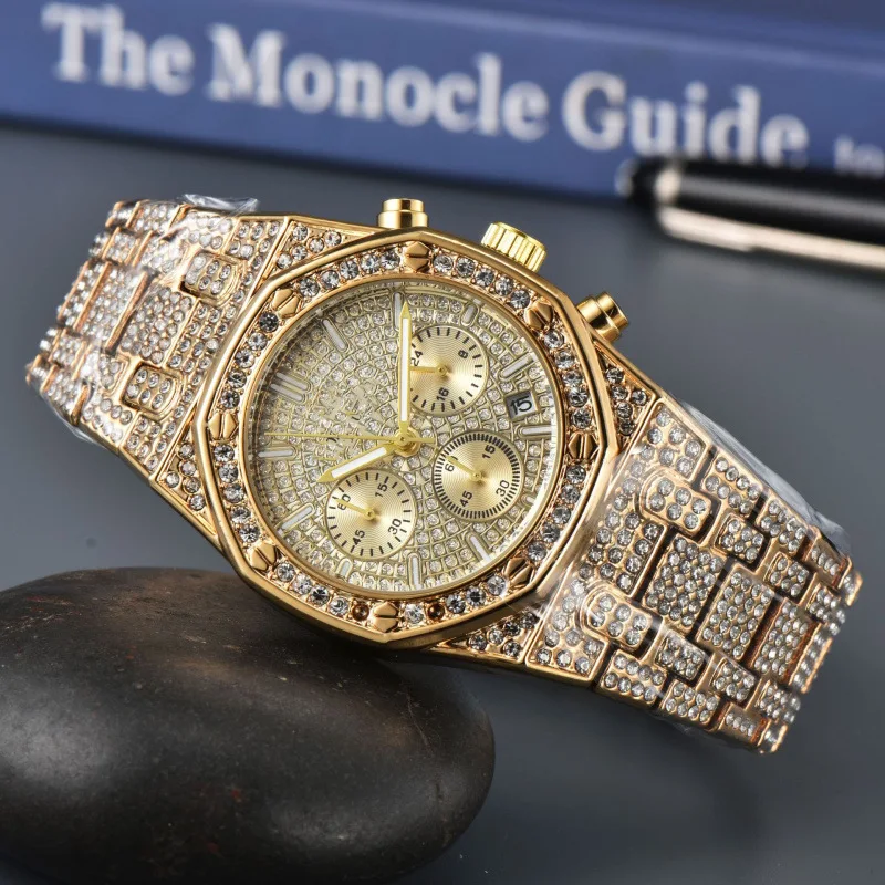 Diamond Quartz Women's Watch OM-711706