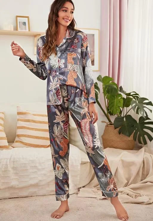 Custom Printed Night Wear Pajamas Luxury Satin Pajamas Women's Sleepwear  Silk Pajamas