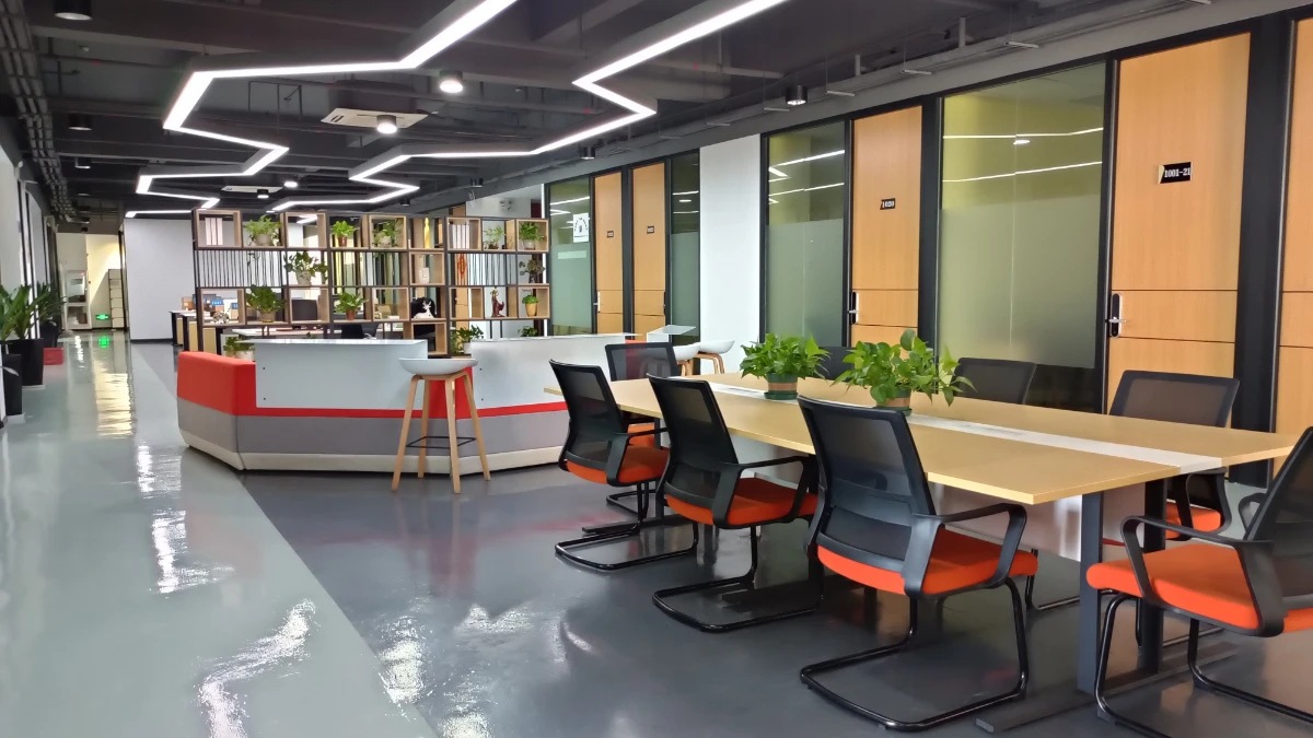 Shenzhen Lingyu Feihua Technology Co., Ltd. 2