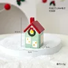บ้านสีเขียวอ่อน
