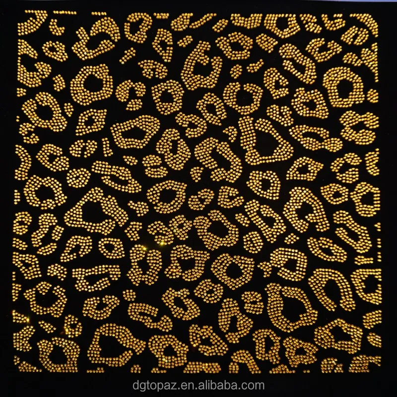 Bold and Powerful Tiger Customer design garment printing hot fix rhinestone heat transfer rhinestone transfer wholesale