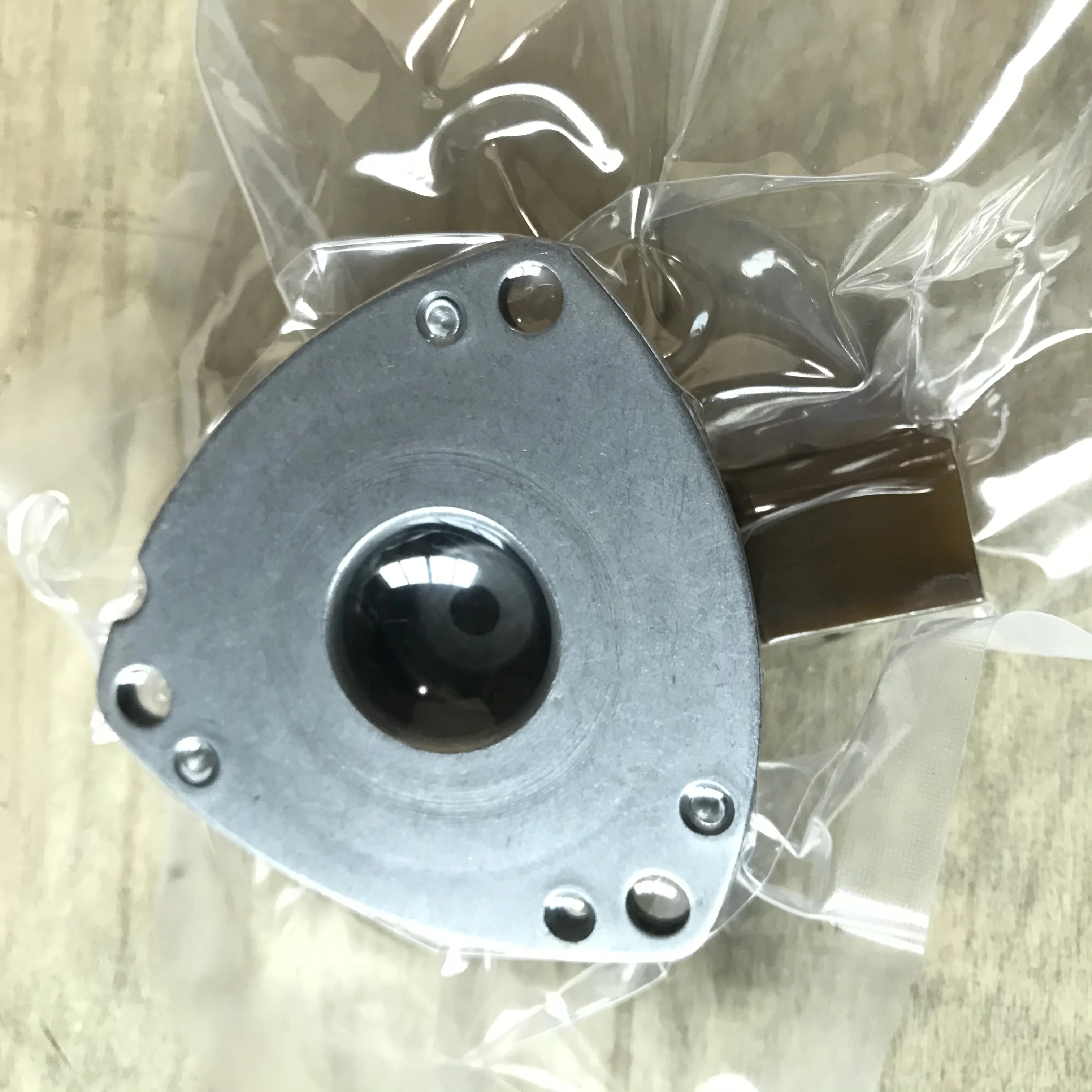 Camshaft Adjuster Magnet for Mercedes Benz W203 C230 M271 