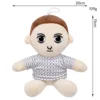 Niño de pelo castaño19cm109g