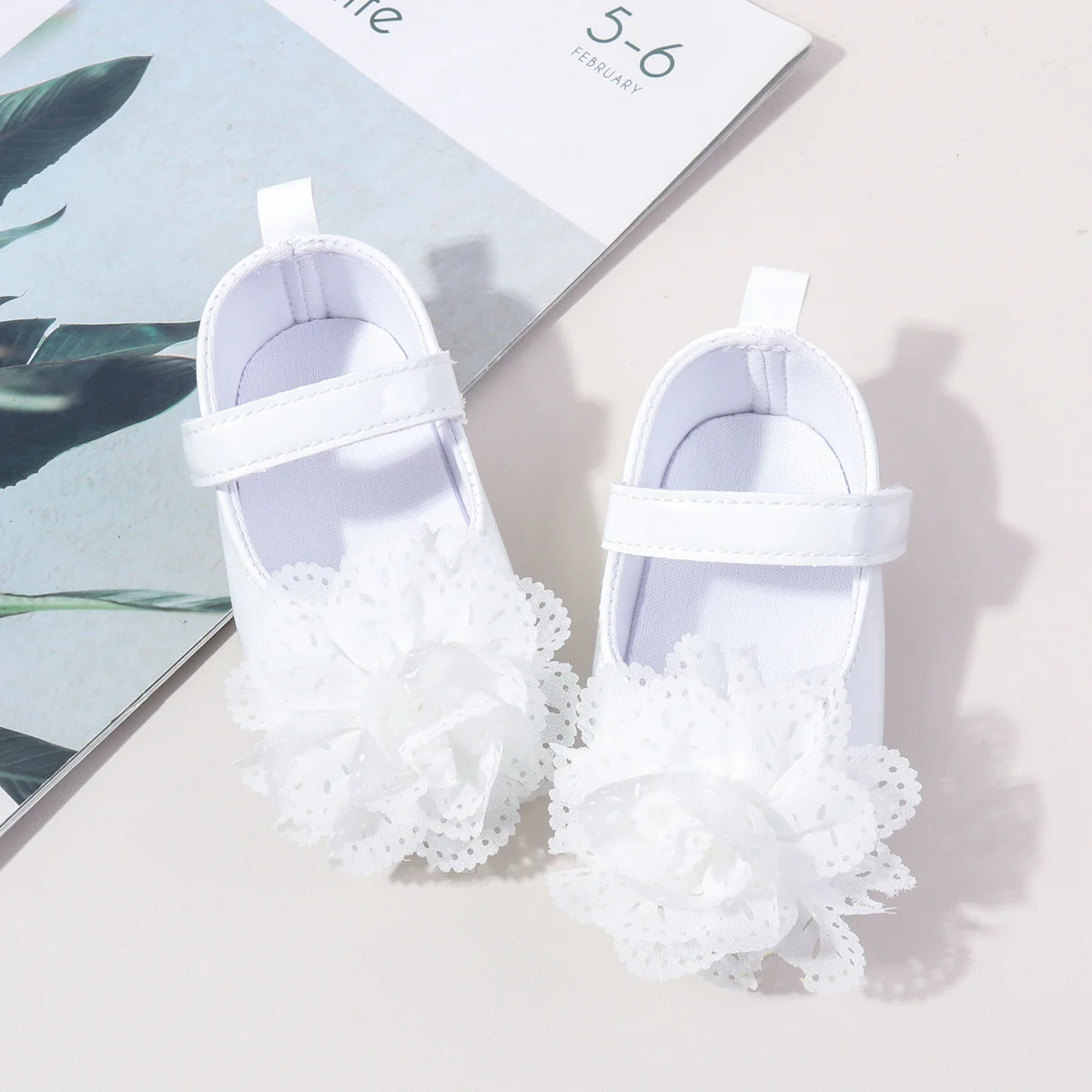 High Quality 2025 Spring Autumn Summer Big Flower Style Casual Shoes Anti-Slip Soft Soled Toddler Walking Newborn Shoe Girls manufacture
