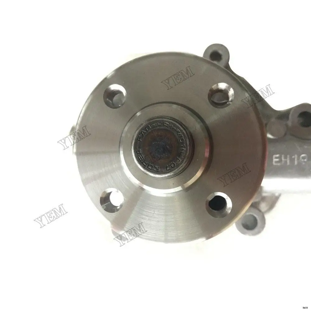 V1505 Water Pump 1K576-73032 for Kubota