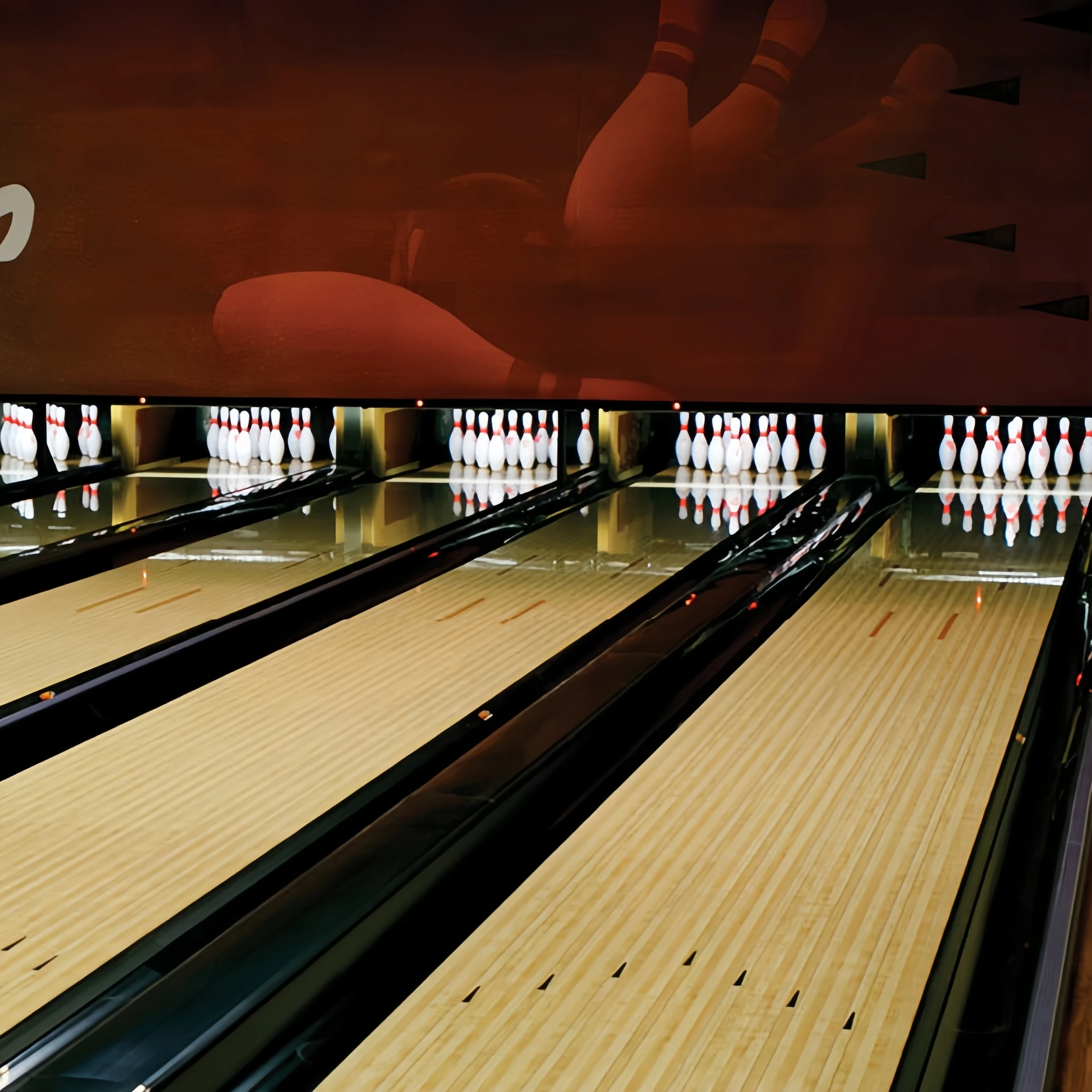 High Quality New Indoor Shorter Bowling Alley Machine Adult Sport String Bowling Lane Equipment Machine