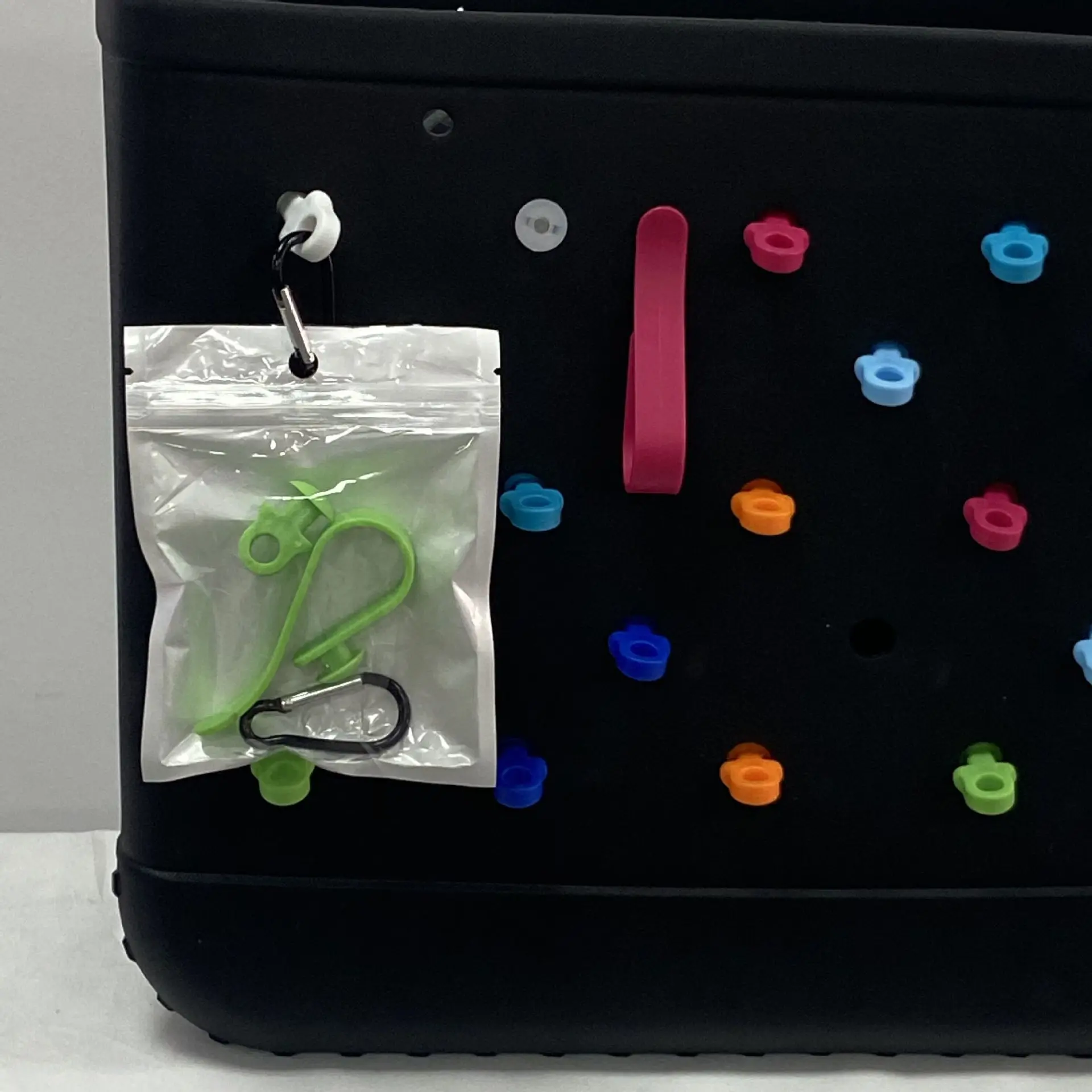 Besafe Insert Plastic Hooks Accessories Charm Carabiner Keychain Key Holder Compatible With Bogg