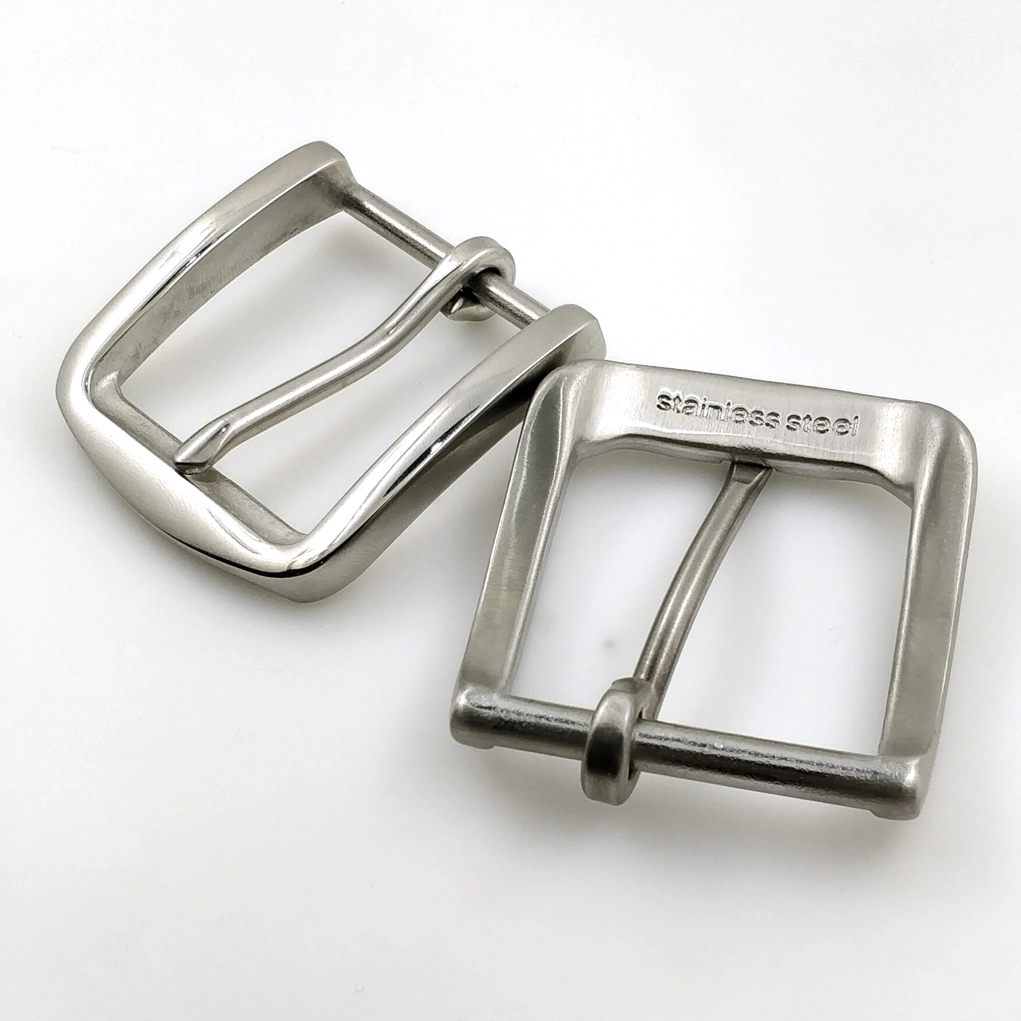 wholesale custom fashion style beautiful design casting pin belt buckle for man