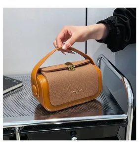 High Quality  Design Luxury Small Square Bag Lady New Stylish Retro Crossbody Shoulder Crossbody Bag Handbags for Women