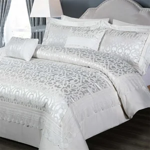 Factory Jacquard Luxury Bedding Lace Embroidery Wedding Comforter king Size