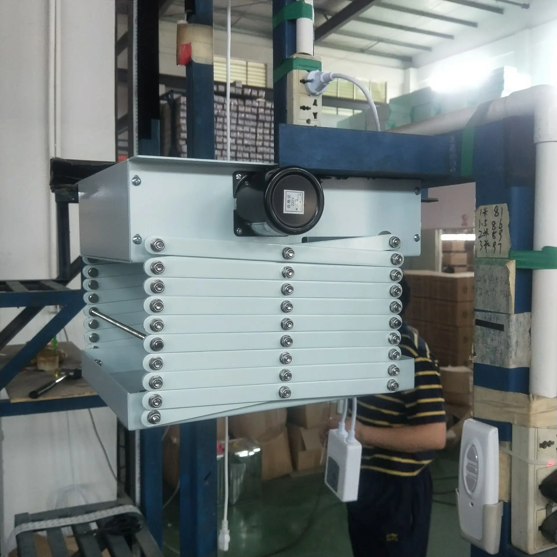 Motorized Ceiling Mount with Working Distance 1m 2m 3m with Remote Control