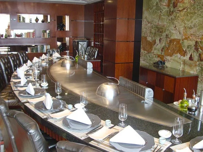 Rectangular Teppanyaki Grill Table with 20mm Thick Heating Plate and 600x400mm Cook Area