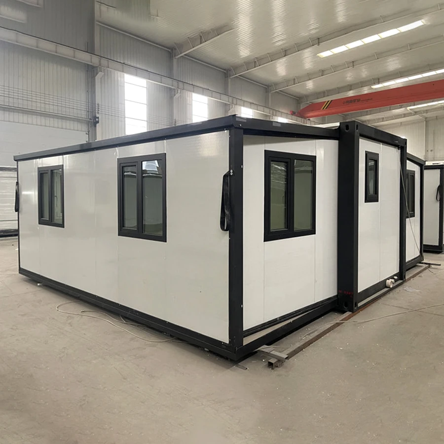 Luxury Custom Modular Homes Extendable Prefabricated House 20Ft 40Ft 3 Bedrooms and Living Room Container House Customized