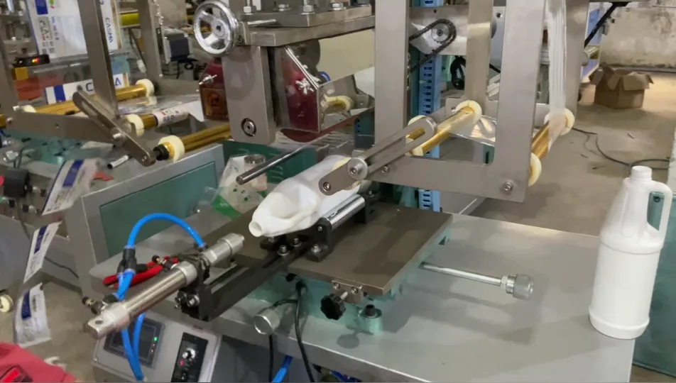 Flat and Round Surface Heat Transfer Machine for Plastic Bottles Plastic Cup Thermal Transfer Printing Machine with Plc Control