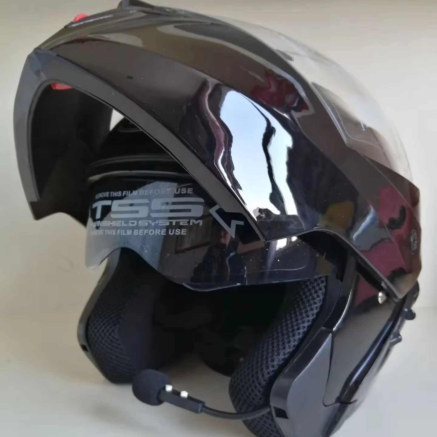 bolle motorcycle helmet Bollé React Visor urban bike with visor – Hirondelle Bike Shop アイルトン・セナ レプリカヘルメット 販売中 Color:Saddle Quieter Helmet Options? : mold technology with the